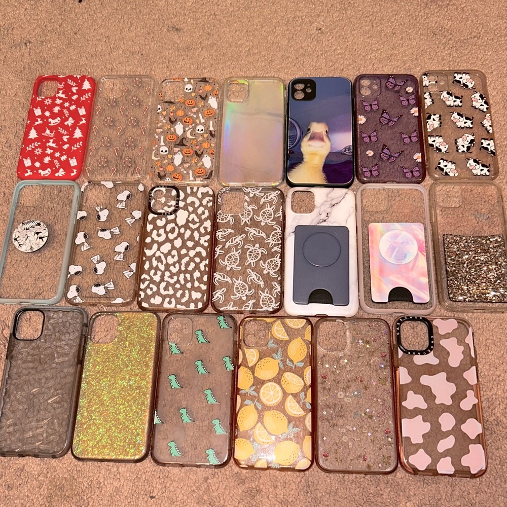 Lot iPhone 11 cases